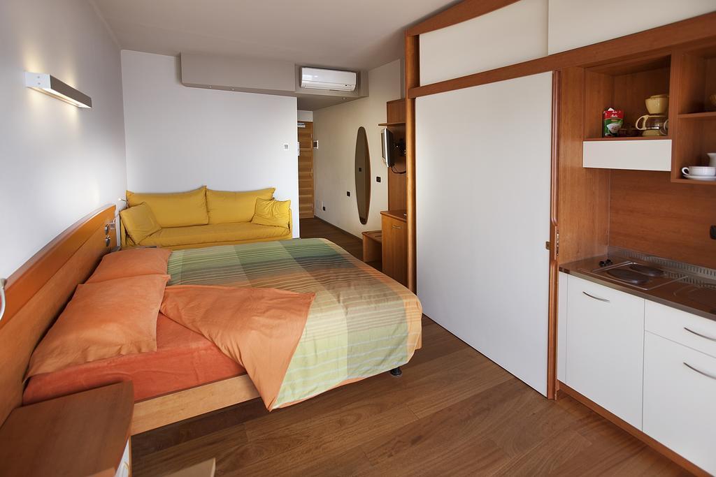 Ambienthotel Spiaggia Malcesine Szoba fotó